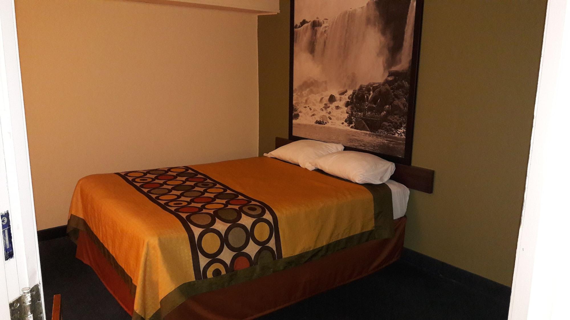 Super 8 By Wyndham Niagara Falls North Luaran gambar